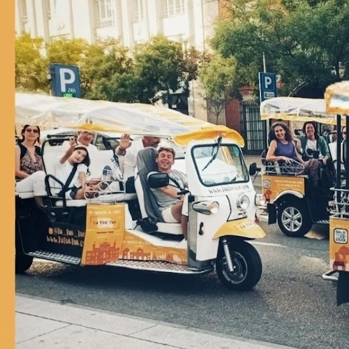 Madrid: Tuk Tuk City Tour