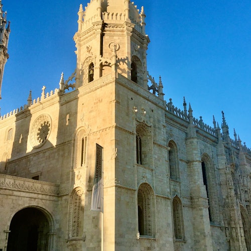 Jerónimos Monastery: Guided Tour + Belém Walking Tour