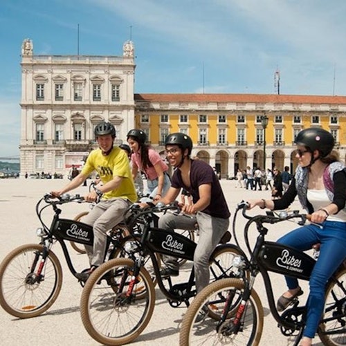 Lisbon: Electric Bike Rental