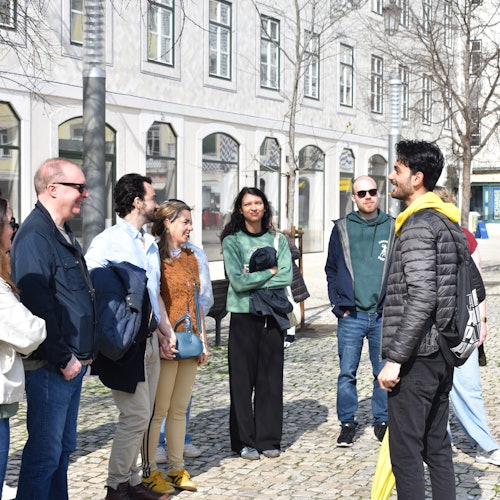 Mouraria Lisbon: Guided Walking Tour