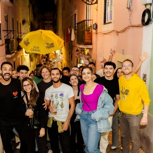 Porto: Guided Pub Crawl with Drinks + Games & VIP Club Entry