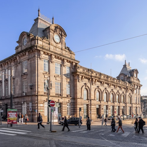 Porto City Tour Half-Day: Guided Visit with Wine Cellar and Tastings