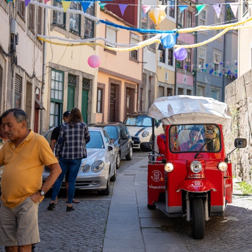 Porto: Tuk Tuk City Tour