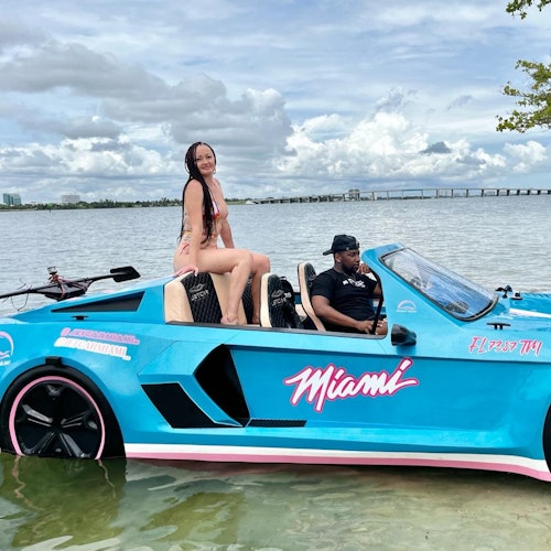 Miami: Jet Car Rental