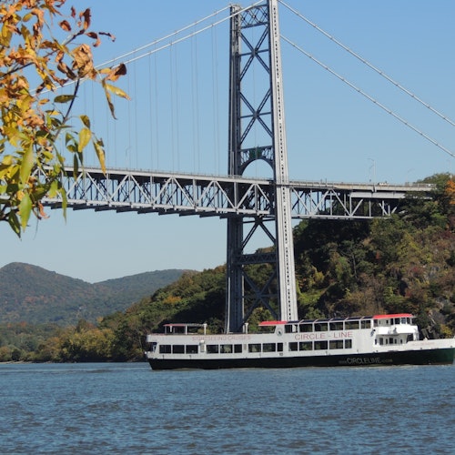 New York: Full-Day Hudson River Cruise to Bear Mountain