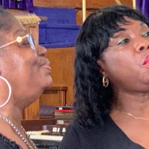 Harlem New York City: Guided Bus Tour + Sunday Morning Gospel
