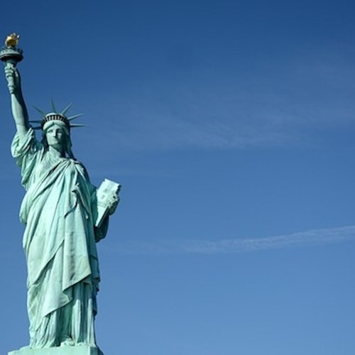 New York: Manhattan Guided Walking Tour + Statue of Liberty Ferry Ride