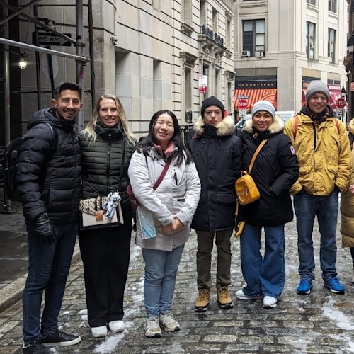 New York: 20+ Top Manhattan Sights Walking Tour + Edge NYC City Climb Entry