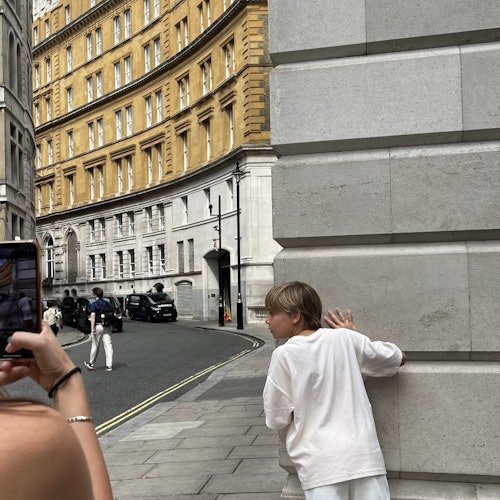 London: 2-Hr Private Harry Potter Film Sites Walking Tour + Live Magic Show