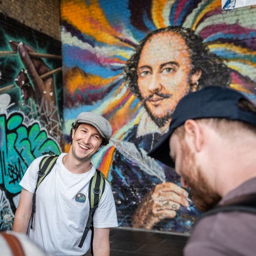 Private Tour: See Over 30 Top London Sights! Fun Local Guide