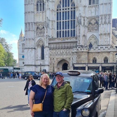 London: Sightseeing Taxi Tour & Churchill War Rooms Entry