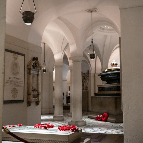 London: Guided Harry Potter Walking Tour + St Paul’s Cathedral Entry