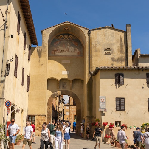 Monteriggioni & Val d'Orcia: Bus Transfer from Florence
