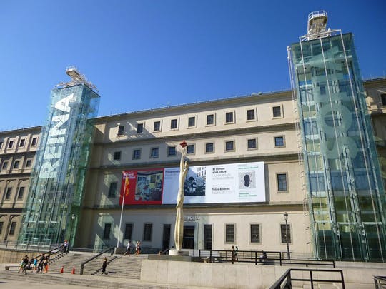 Visita privada al Museo Reina Sofía con un guía local