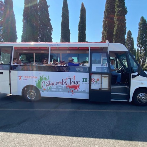 Catacombs Rome: Skip the Line Ticket, Guided Tour + Roundtrip Transfer