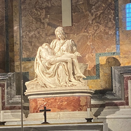 Vatican Museums & St. Peter's Basilica: Fast Track Ticket + Guided Tour