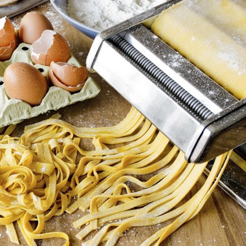 Rome: Local Market Shopping + Cooking Class