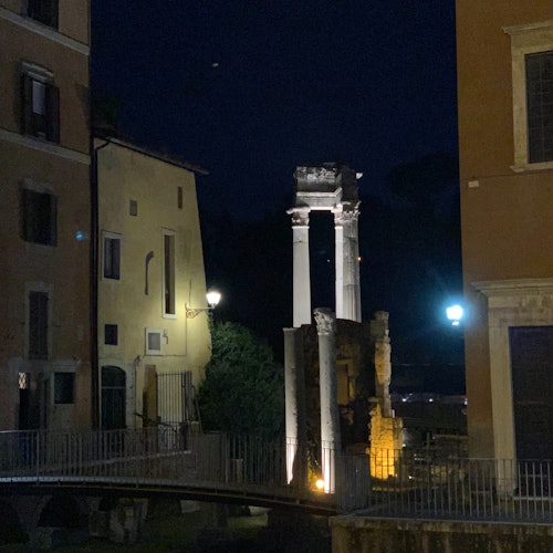 Rome: Food Tastings + Trastevere and Jewish Ghetto Guided Tour