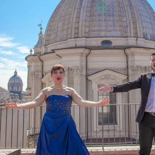 Ópera al Aire Libre y Aperitivo