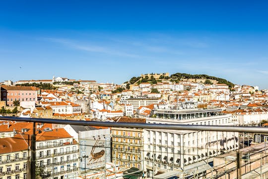 Personalized half-day tour in Lisbon with local guide