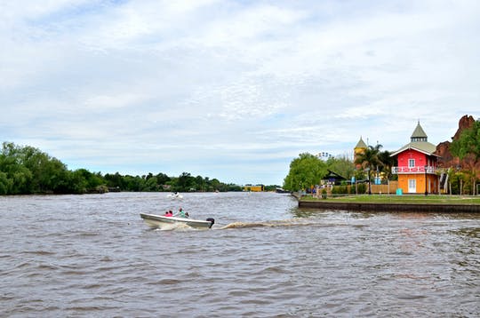 Viaje al delta del Tigre y visita al Puerto de Frutos