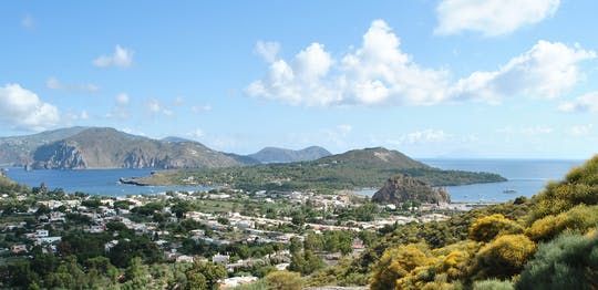 Lipari and Vulcano mini-cruise from Taormina