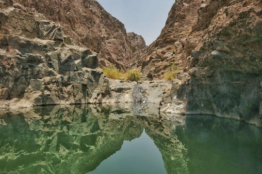 Recorrido por el desierto con visita a las piscinas de Wadi Shawaka