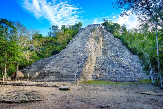 Visita guiada a Tulum, Cobá y Aldea Maya con almuerzo