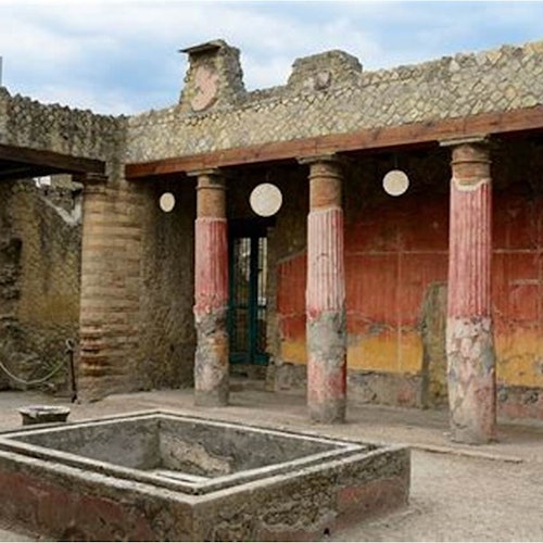 Pompeii, Herculaneum & Mount Vesuvius: Entry Ticket + Roundtrip from Naples
