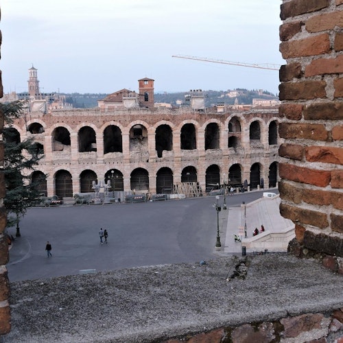 Verona: Day Trip from Venice