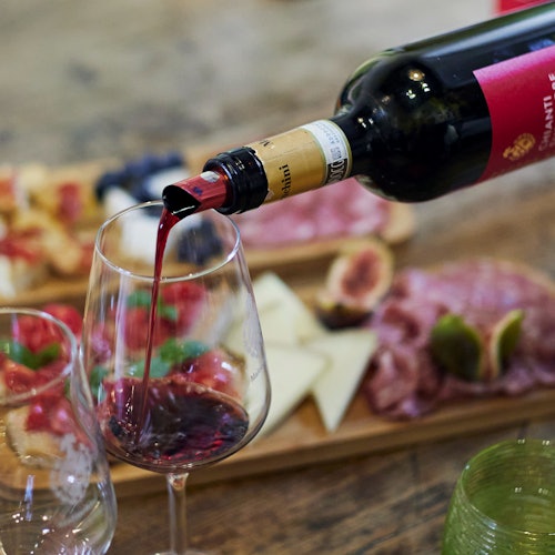 Florence: Chianti Wine Tour with Tasting & Tuscan Lunch