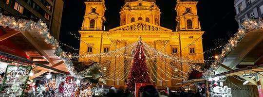 Private Budapest Christmas Market tour and Danube Evening cruise