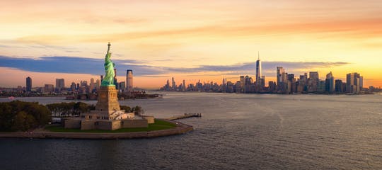 Statue of Liberty and Ellis Island Tour in Spanish