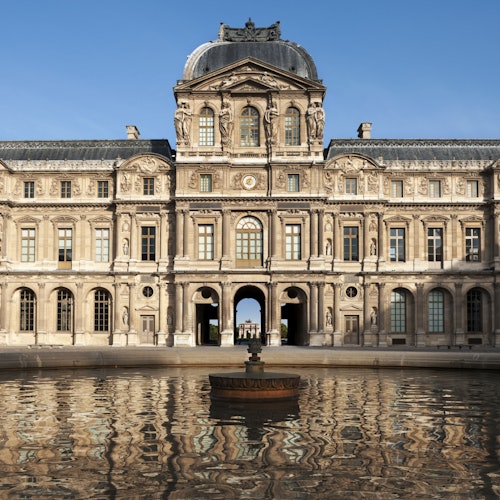 Louvre Museum: Dedicated Entry + Guided Tour