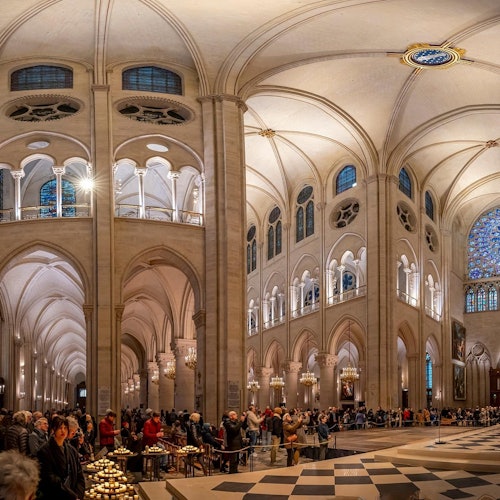 Notre-Dame Cathedral of Paris & Île de la Cité: Small Group Guided Walking Tour