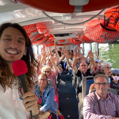 Seine River: Tour of Paris by Amphibious Bus