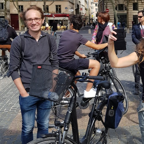 París: Encantadores Rincones y Rincones en Bicicleta