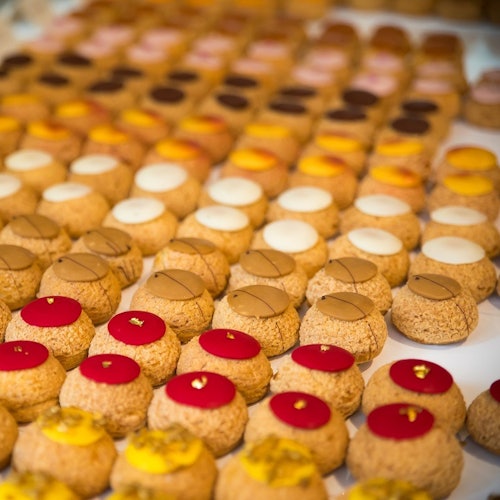 Paris: Montmartre Sweet Food Tour