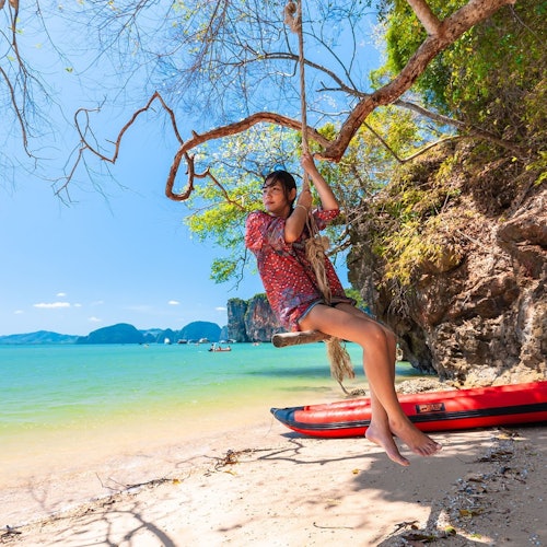 Isla James Bond y Bahía de Phang Nga: Excursión en barco de cola larga desde Phuket + Traslados