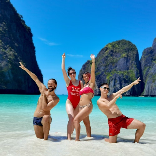 Phi Phi: Excursión de un día desde Phuket + Excursión Privada de 4 horas en Longtail