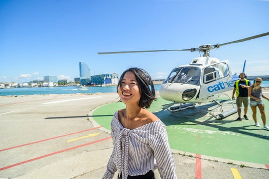 Barcelona 360º Skywalk: recorrido a pie, paseo en helicóptero y barco