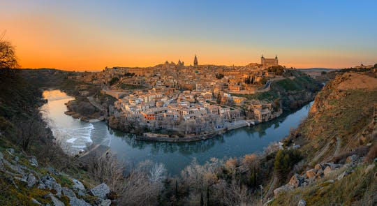 Toledo hot-air balloon flight with transfer from Madrid