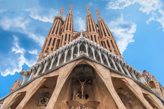 Entradas prioritarias para la Sagrada Familia y visita guiada