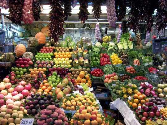 Tour de almuerzo de tapas de mercado en Barcelona
