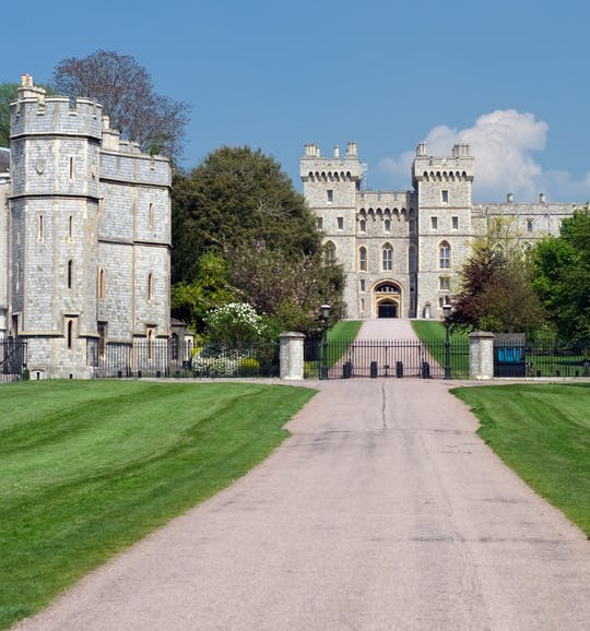 Windsor, Stonehenge and Bath Day Trip