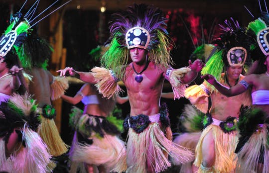 Paquete hawaiano Luau Kalamaku en Kauai