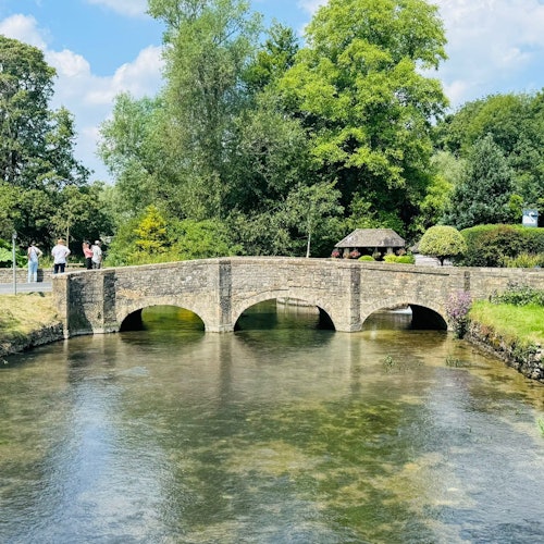 Cotswolds: Guided Day Tour from London + Optional Lunch