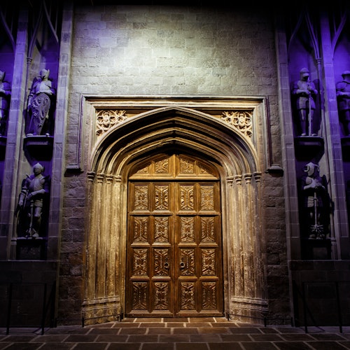 Harry Potter Warner Bros. Studio London: Guided Tour + Roundtrip from Victoria
