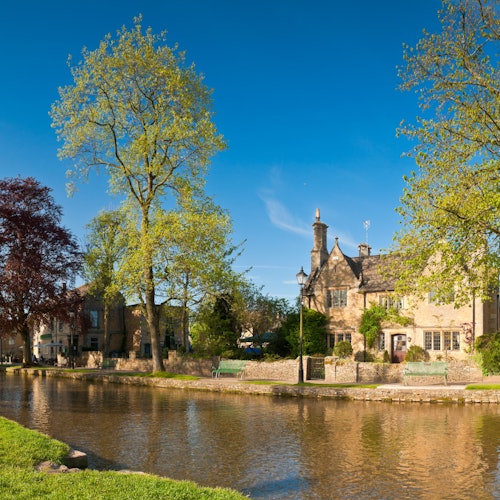 Churchill War Rooms & Blenheim Palace: Guided Tour from London