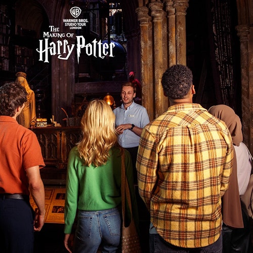 Harry Potter Warner Bros. Studio: Guided Tour + Roundtrip from Euston Station